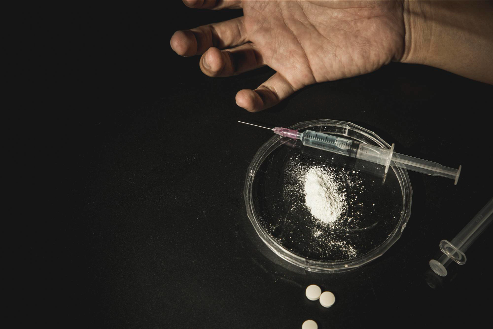 Arrestato a Carrara con 14 dosi di cocaina in piazza Alberica