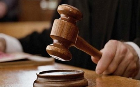 La Cgil annuncia una querela contro Tisg